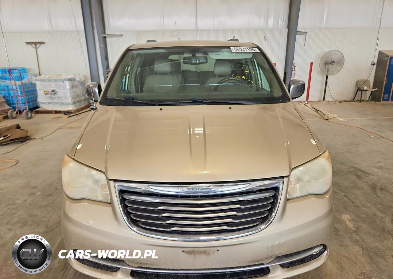 2013 Chrysler Town & Country Touring L VIN:2C4RC1CG1DR694724 - 5