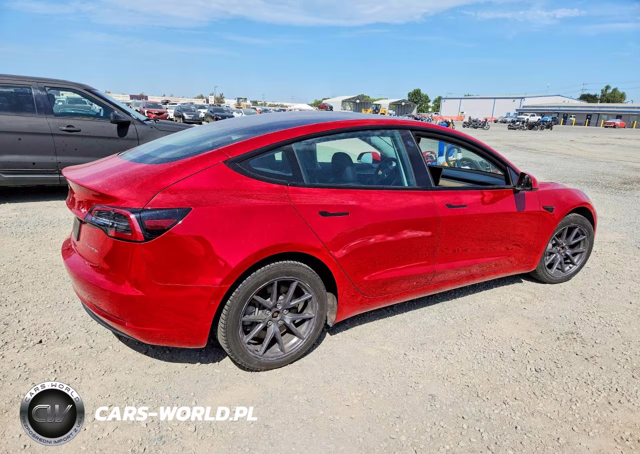 2022 Tesla Model 3 VIN:5YJ3E1EB6NF317899 - 3
