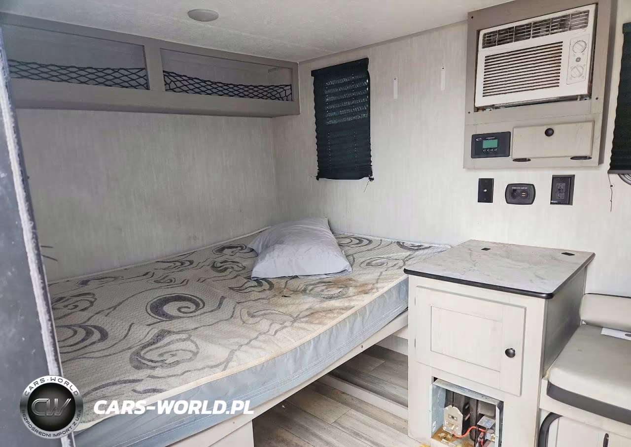 2025 Forest River Viking Camper VIN:5ZT2VWAC3SJ135653 - 6