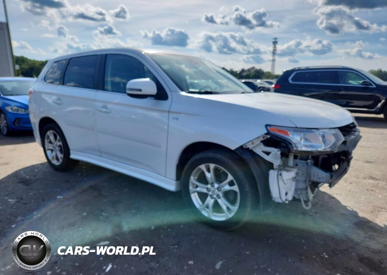 2014 Mitsubishi Outlander Gt VIN:JA4JZ4AXXEZ017043 - 4