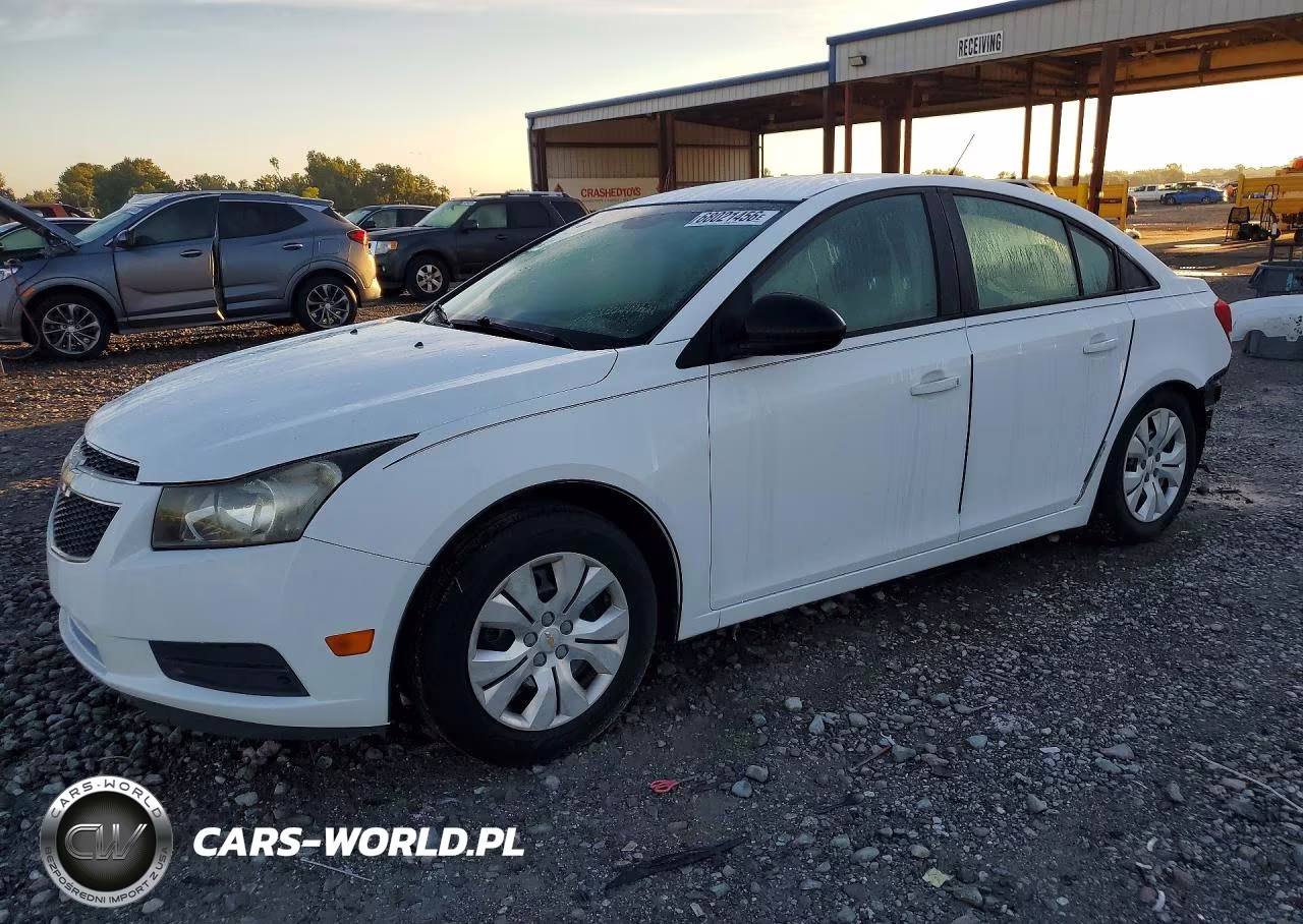 2014 Chevrolet Cruze Ls – zdjęcie 1 z 13