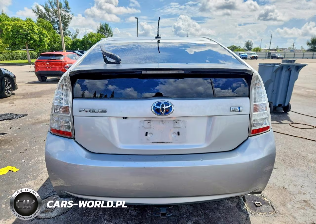 2011 Toyota Prius One VIN:JTDKN3DU1B0271399 - 6