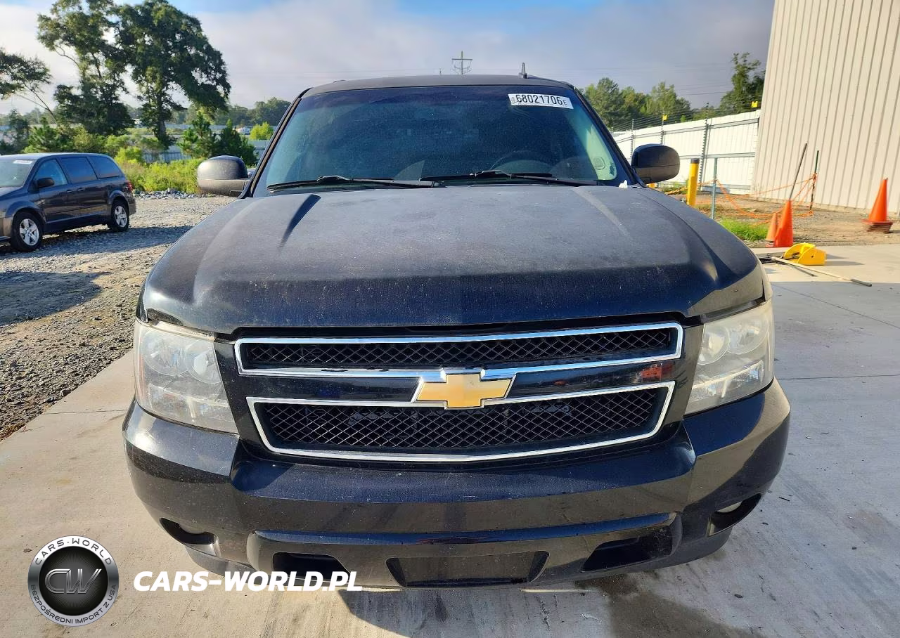 2013 Chevrolet Suburban C1500 Lt VIN:1GNSCJE00DR354916 - 5