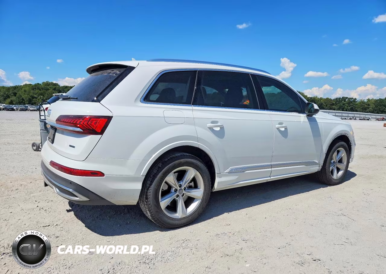 2020 Audi Q7 Premium VIN:WA1AXAF76LD000120 - 3