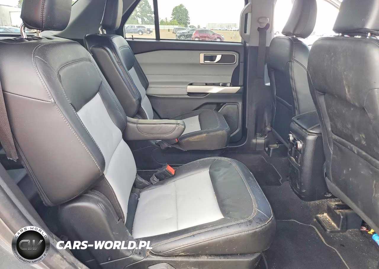 2023 Ford Explorer Xlt VIN:1FMSK7DH6PGB44290 - 11
