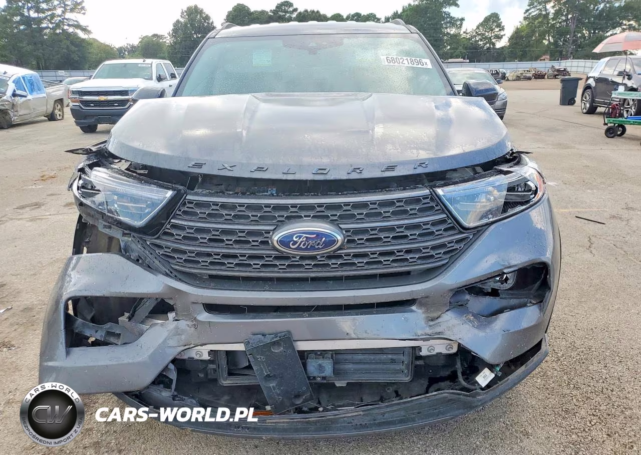 2023 Ford Explorer Xlt VIN:1FMSK7DH6PGB44290 - 5