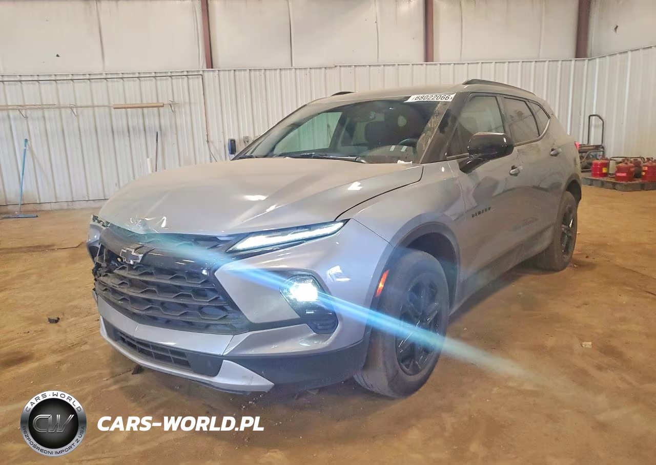 2025 Chevrolet Blazer 2Lt VIN:3GNKBHR46SS104230 - 1