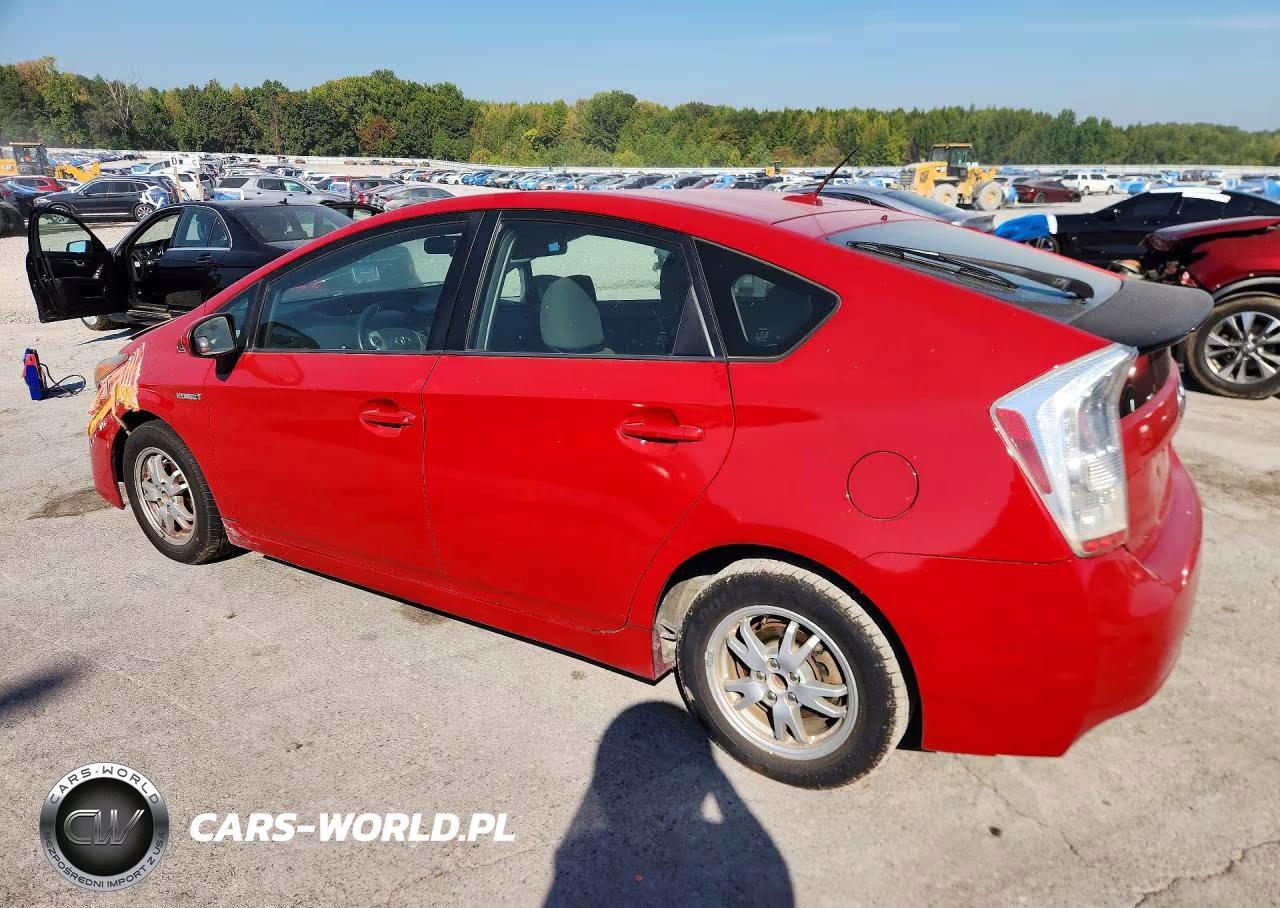 2011 Toyota Prius Two VIN:JTDKN3DU2B0317080 - 2