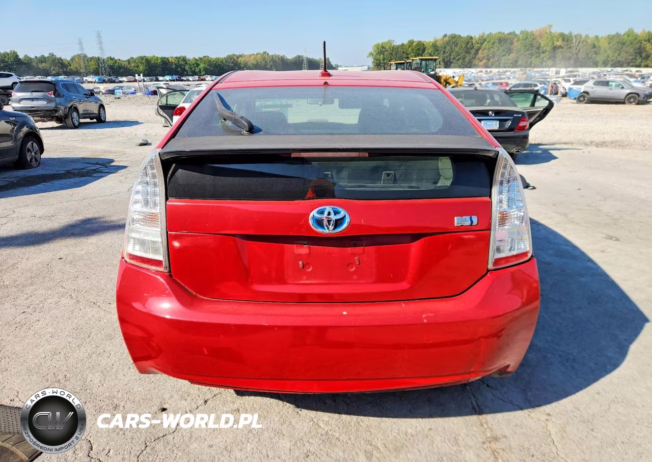 2011 Toyota Prius Two VIN:JTDKN3DU2B0317080 - 6