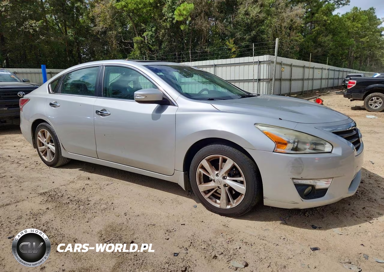 2015 Nissan Altima 2.5 Sv VIN:1N4AL3AP4FC128568 - 4