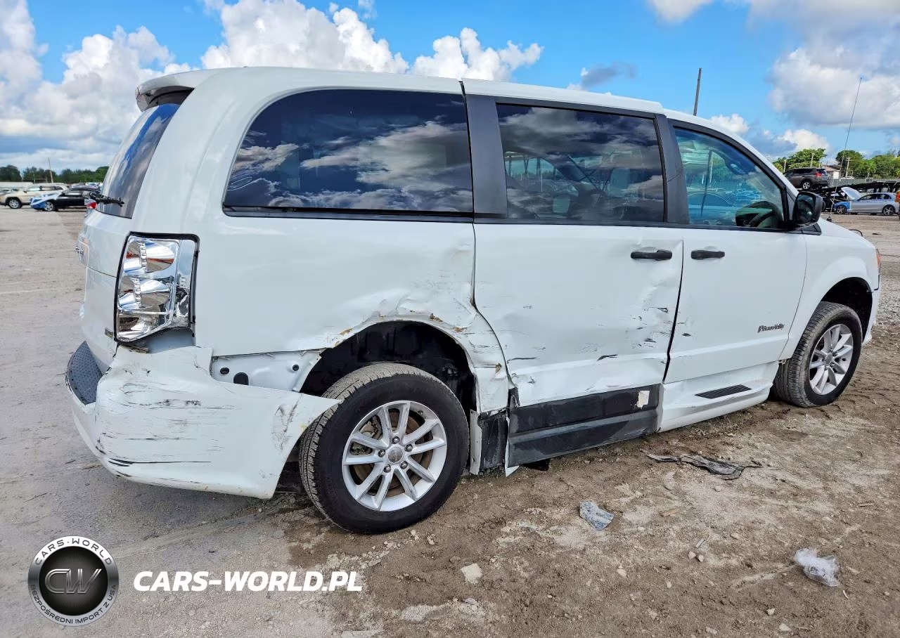 2019 Dodge Grand Caravan Se VIN:2C7WDGBG5KR793616 - 3