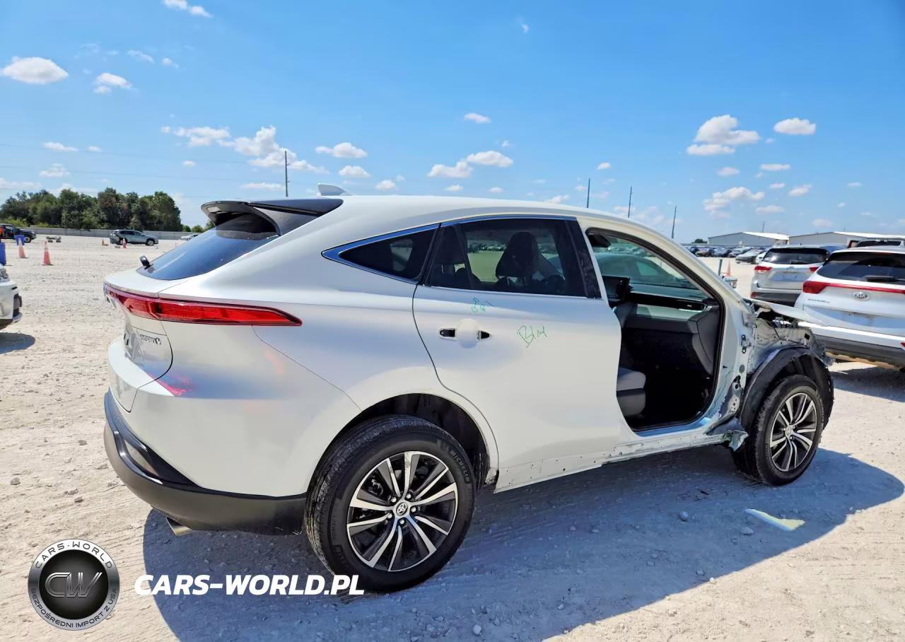 2021 Toyota Venza Le VIN:JTEAAAAH5MJ008277 - 3
