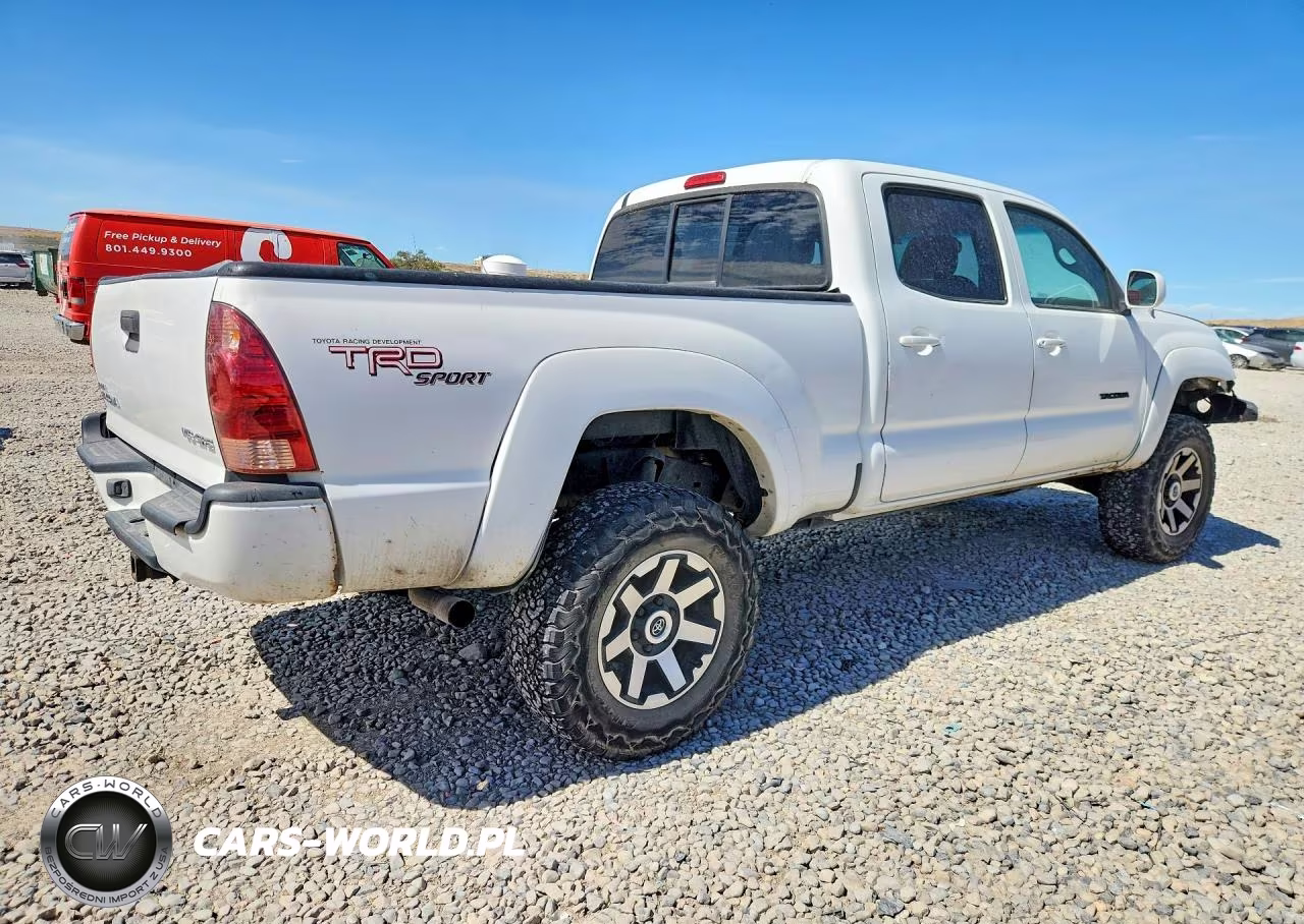 2006 Toyota Tacoma Double Cab Long Bed VIN:5TEMU52N86Z158557 - 3