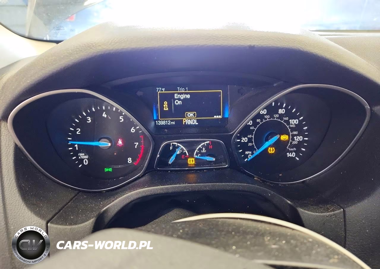 2018 Ford Focus Se VIN:1FADP3K24JL315290 - 9