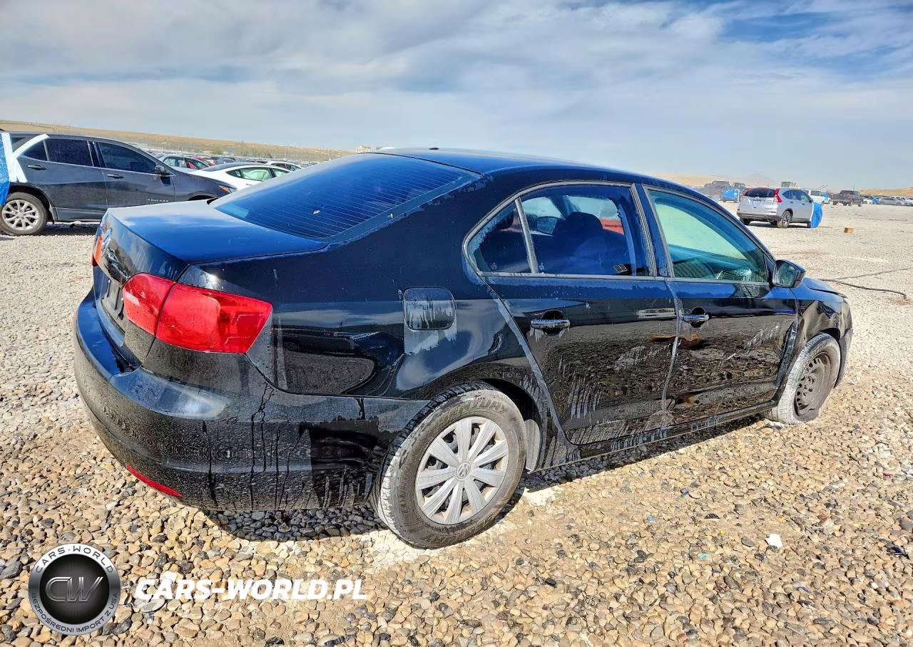 2012 Volkswagen Jetta Base VIN:3VW2K7AJ9CM372079 - 3