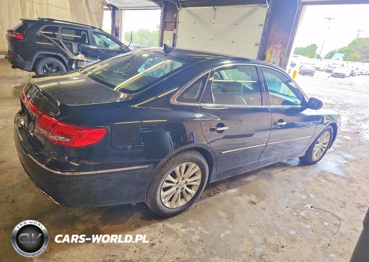 2011 Hyundai Azera Gls VIN:KMHFC4DD6BA540094 - 3
