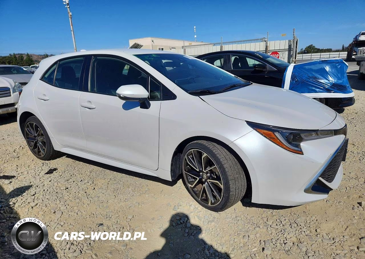 2021 Toyota Corolla Xse VIN:JTNC4MBEXM3133155 - 4