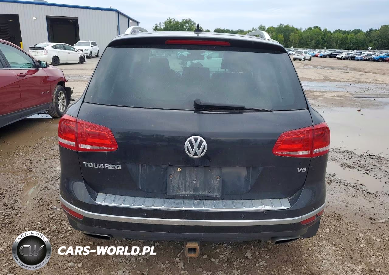 2016 Volkswagen Touareg Sport VIN:WVGEF9BP2GD011535 - 6