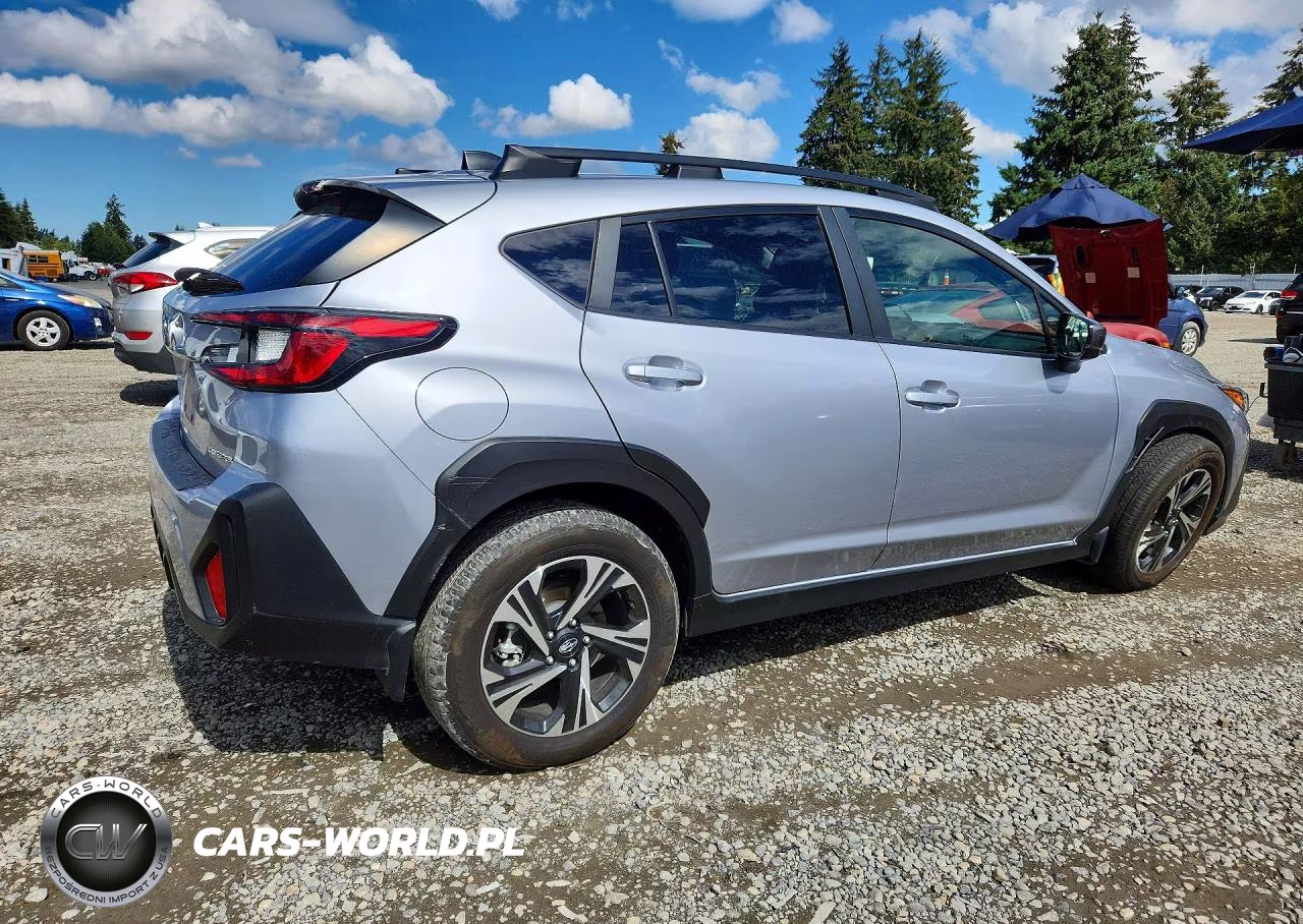 2024 Subaru Crosstrek Premium VIN:JF2GUADC0R8300683 - 3