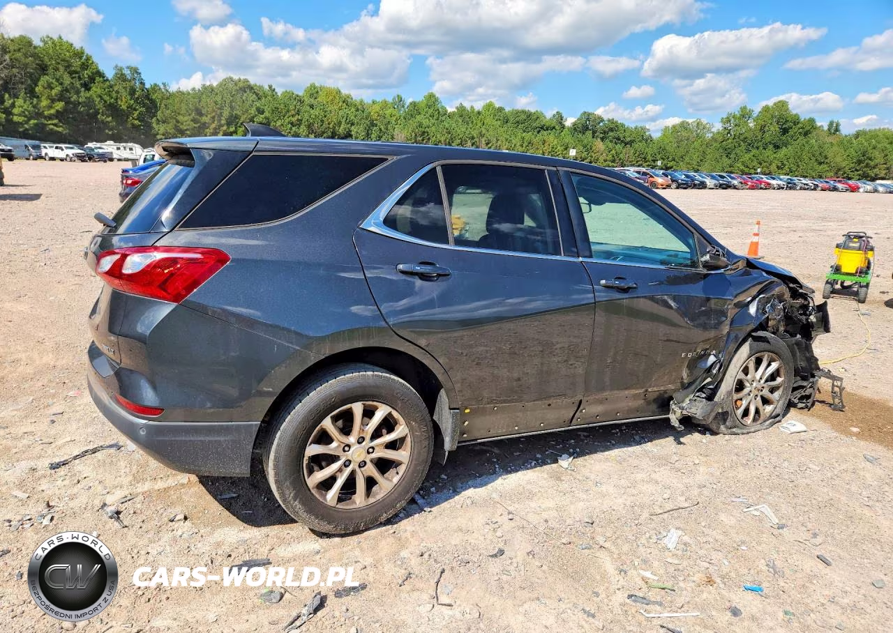 2018 Chevrolet Equinox Lt VIN:2GNAXSEV1J6220232 - 3