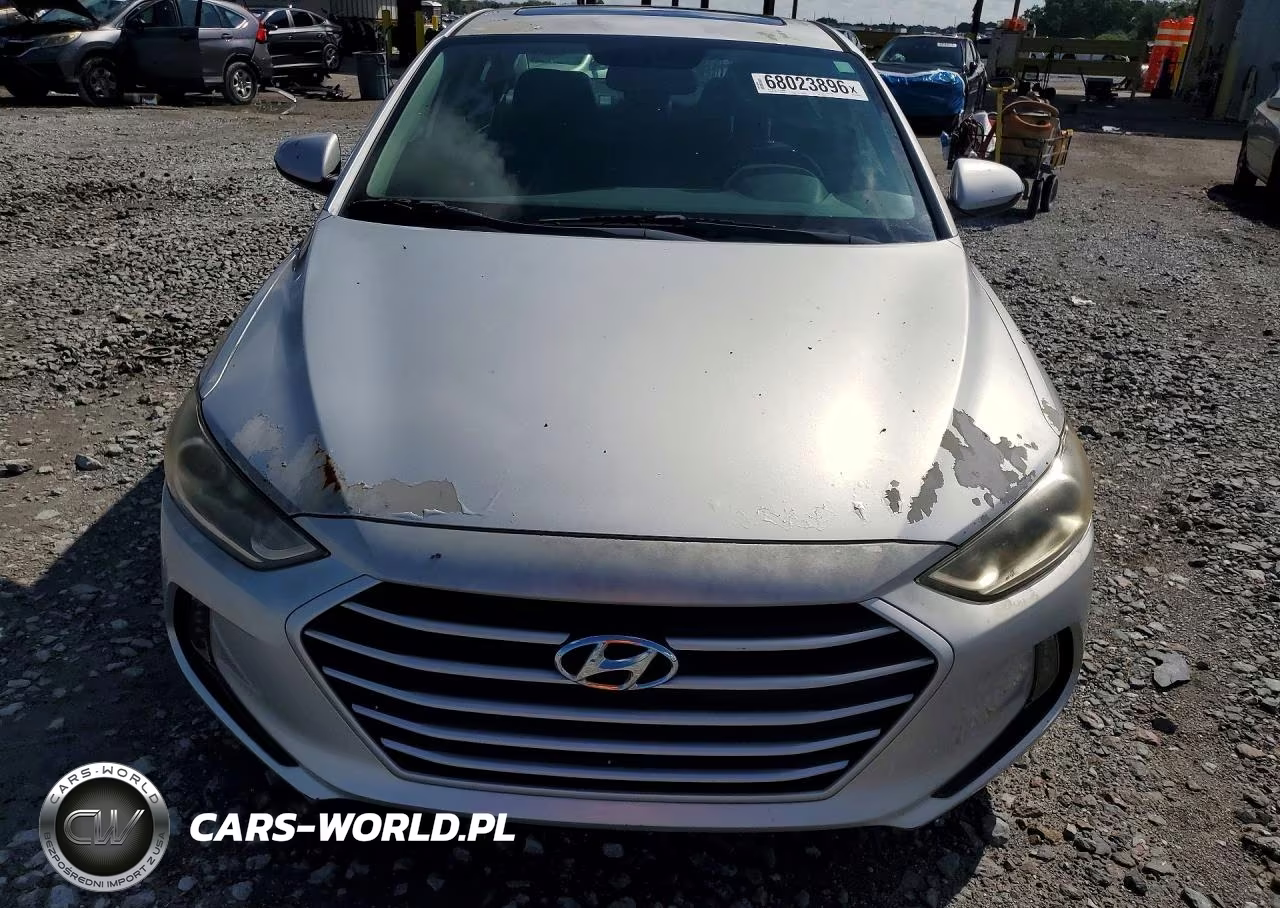 2018 Hyundai Elantra Value Edition VIN:5NPD84LF9JH246678 - 5