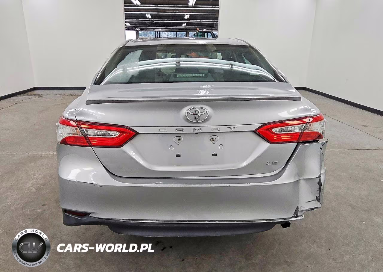 2018 Toyota Camry Le VIN:4T1B11HK5JU048956 - 6