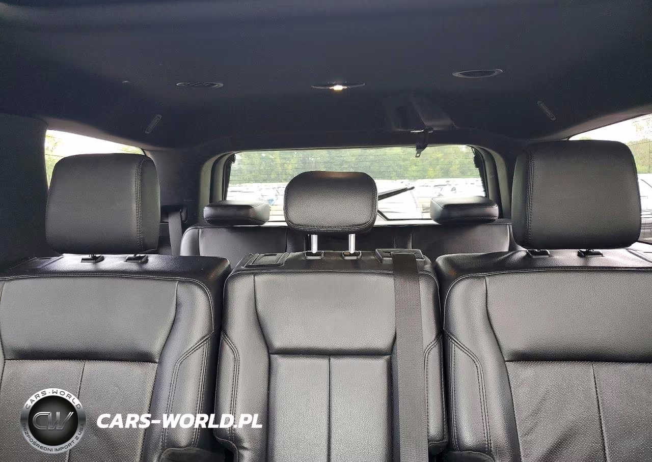 2019 Ford Expedition Xlt VIN:1FMJU1JT6KEA78355 - 10