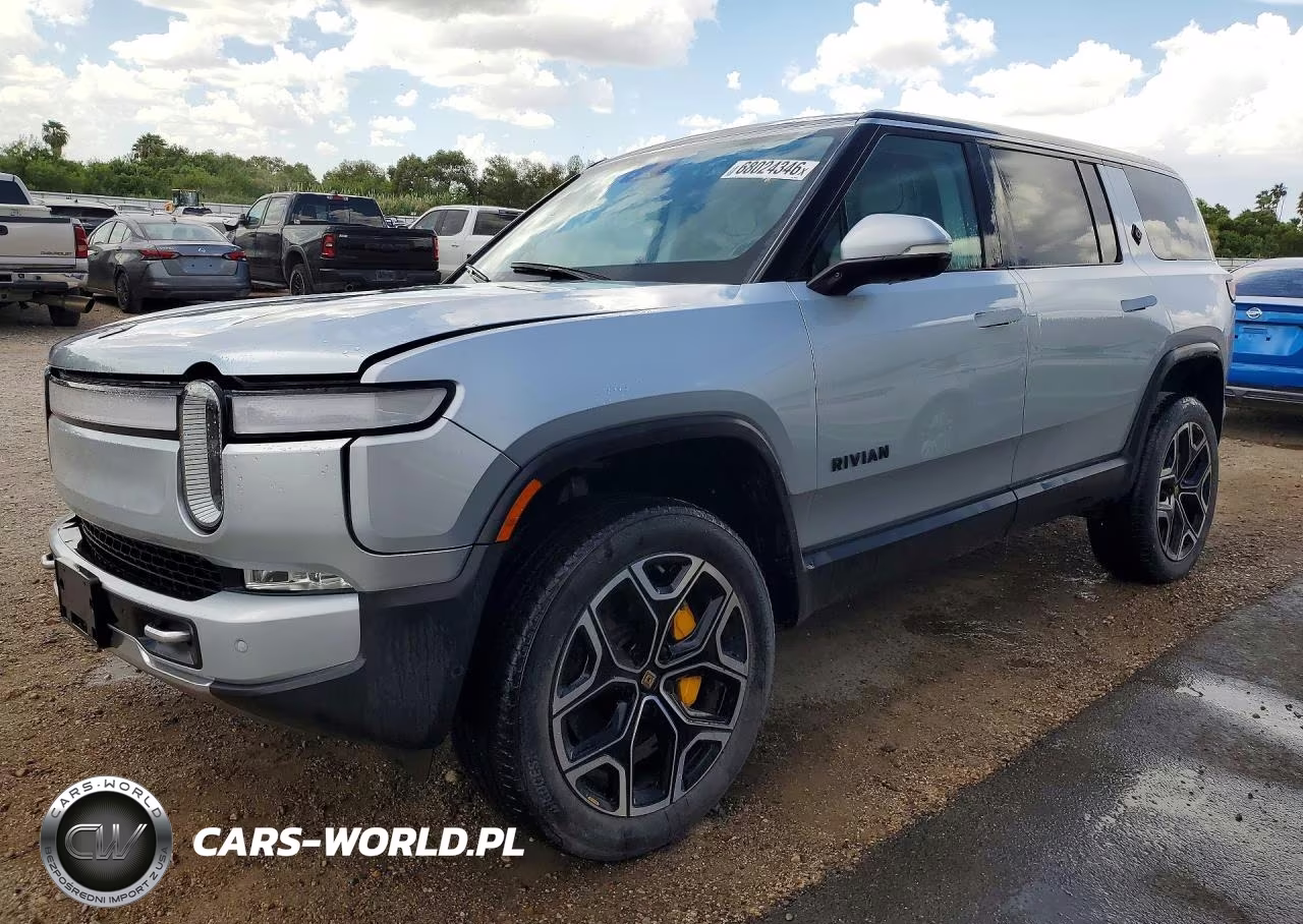 2023 Rivian R1S Adventure