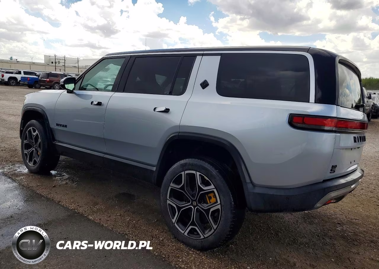 2023 Rivian R1S Adventure VIN:7PDSGABA0PN008136 - 2