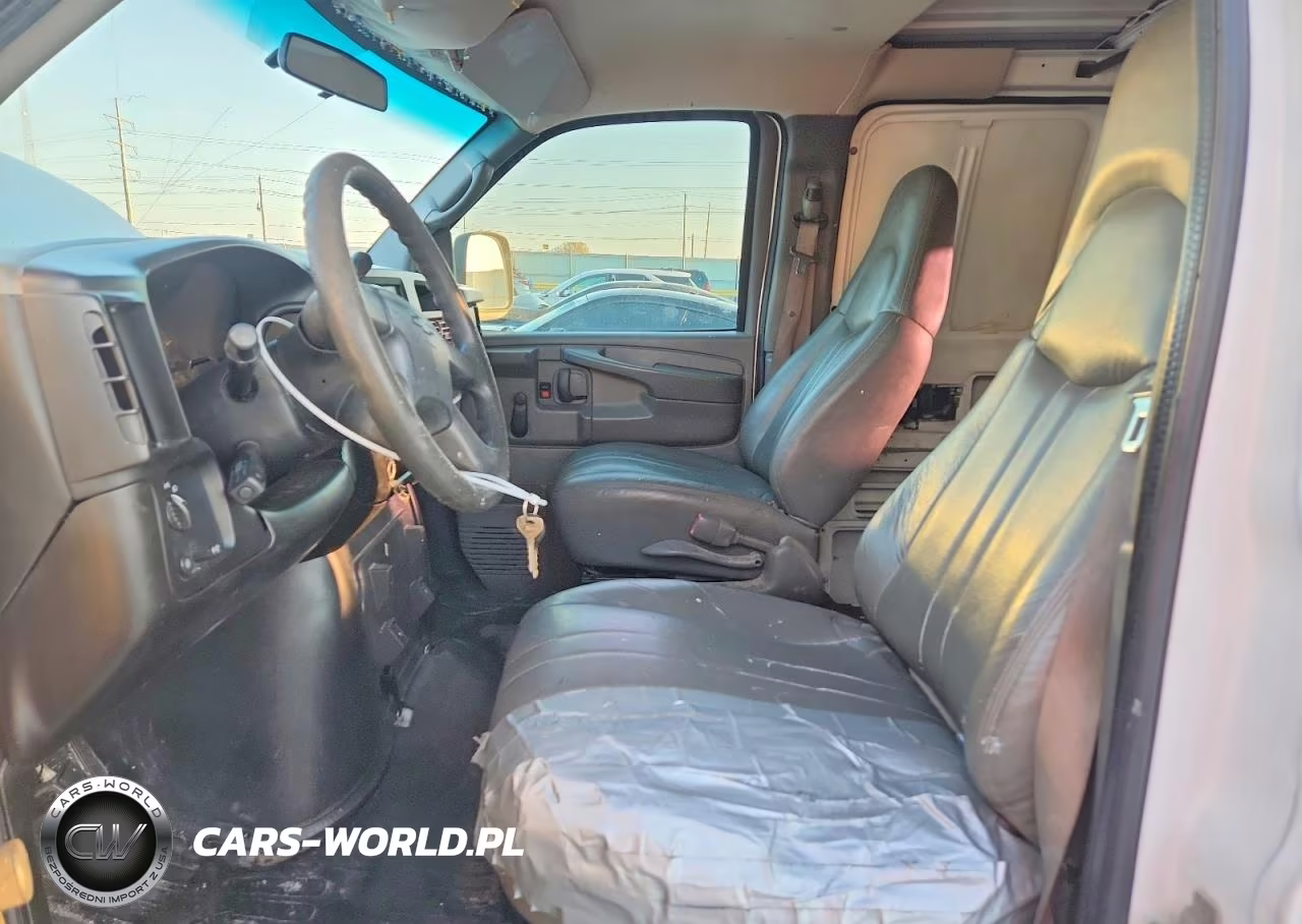 2007 Chevrolet Express 1500 Delivery Van VIN:1GCFG15X271157177 - 7