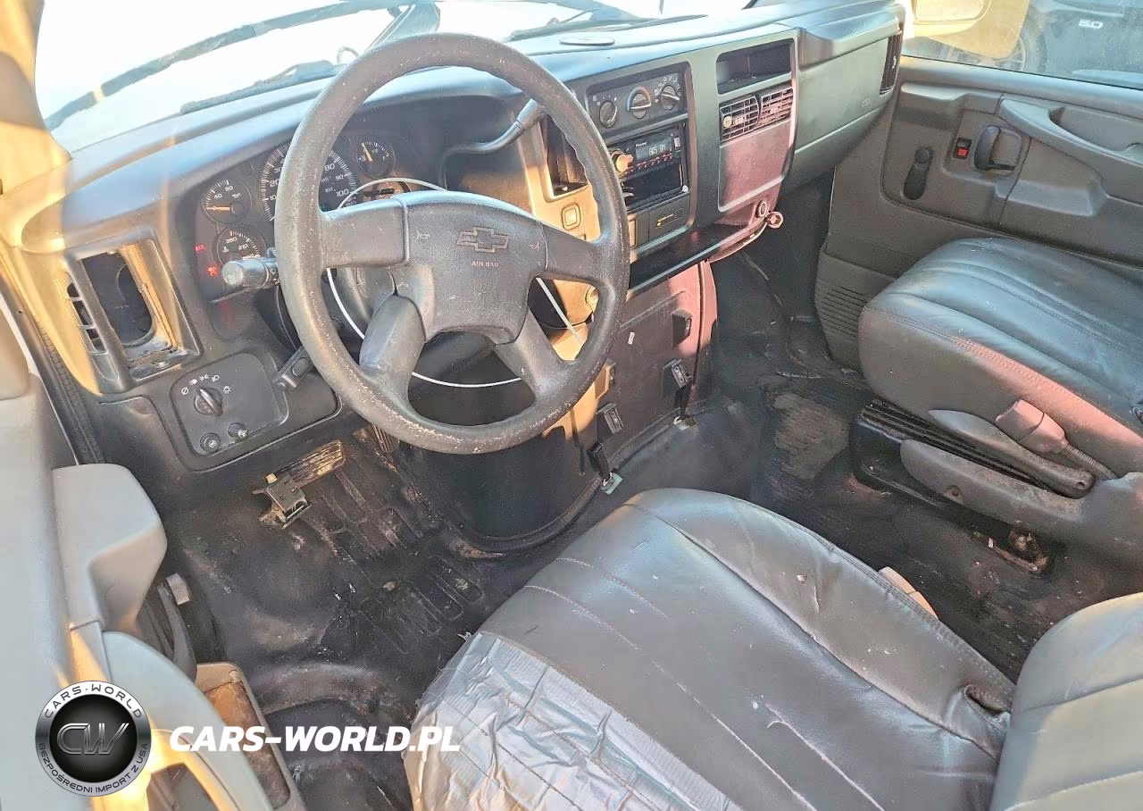 2007 Chevrolet Express 1500 Delivery Van VIN:1GCFG15X271157177 - 8