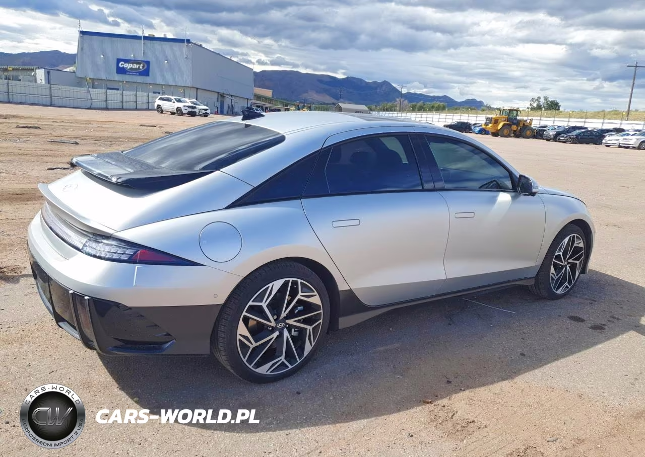 2025 Hyundai Ioniq 6 Limited VIN:KMHM54AC9SA089482 - 3