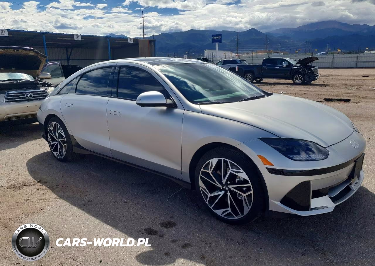 2025 Hyundai Ioniq 6 Limited VIN:KMHM54AC9SA089482 - 4