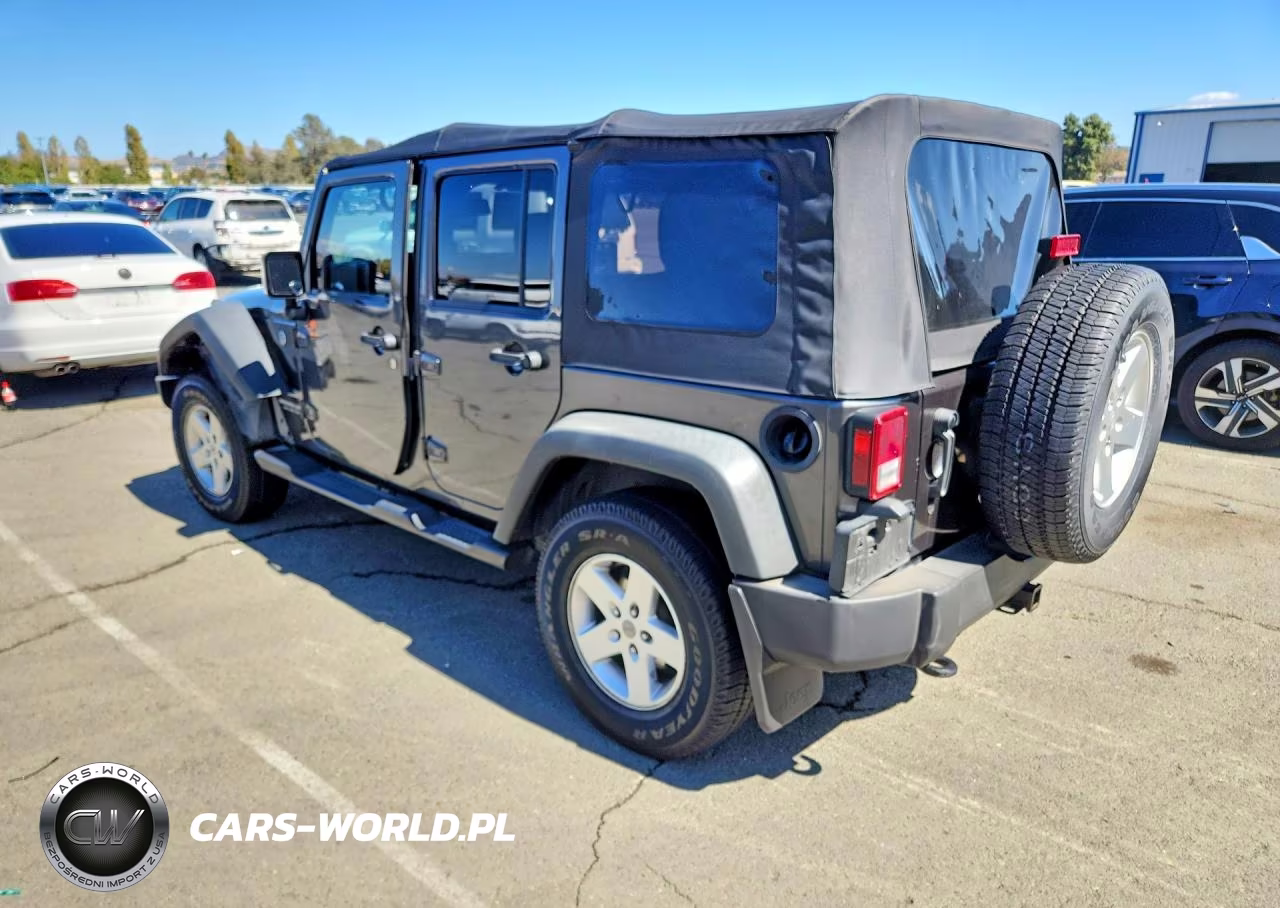 2014 Jeep Wrangler Unlimited Sport VIN:1C4BJWDG1EL296586 - 2