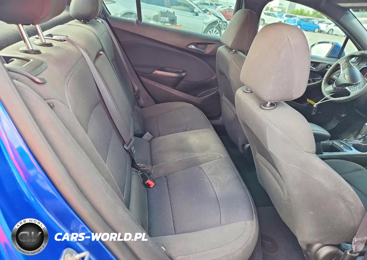2017 Chevrolet Cruze Lt VIN:1G1BE5SM3H7140451 - 10