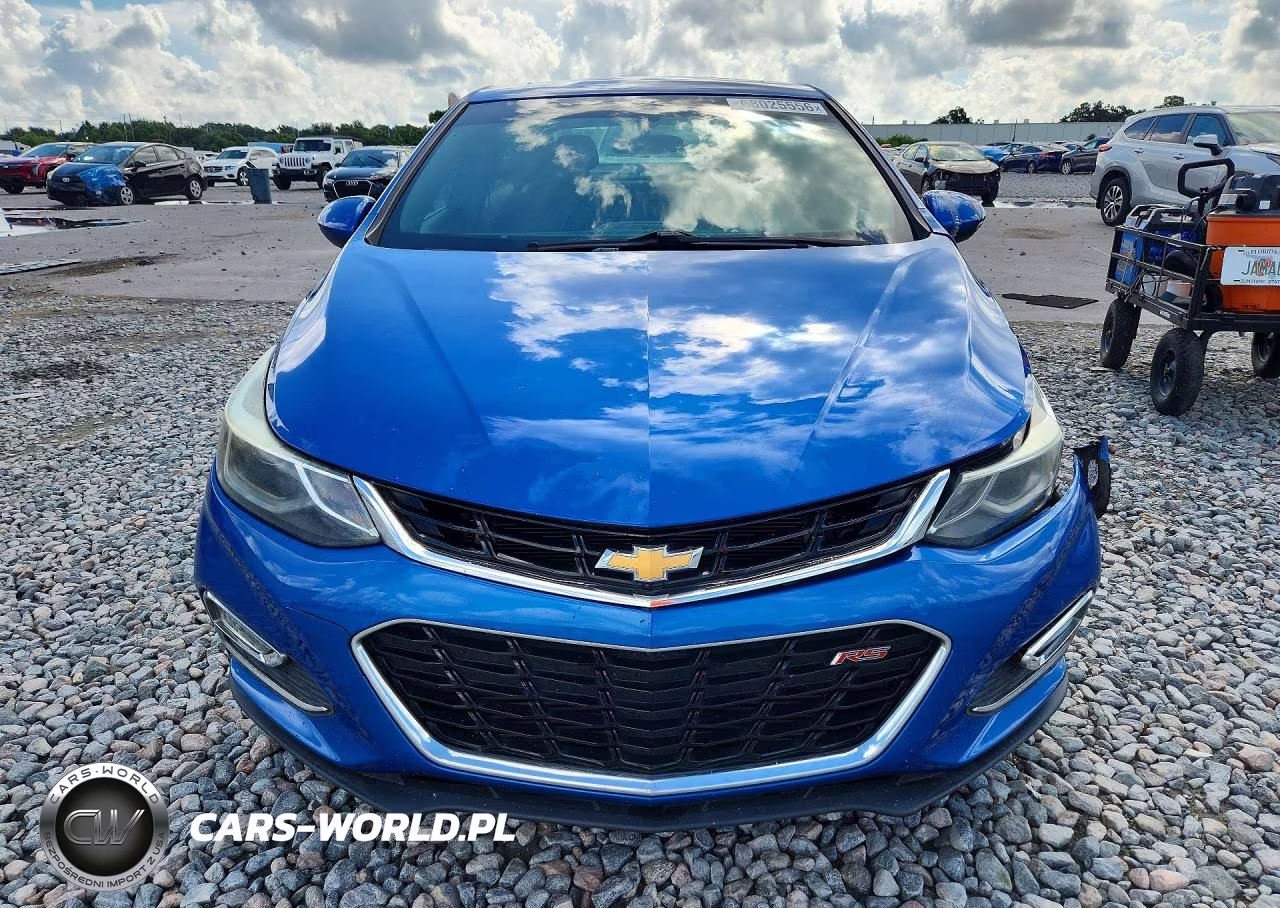 2017 Chevrolet Cruze Lt VIN:1G1BE5SM3H7140451 - 5