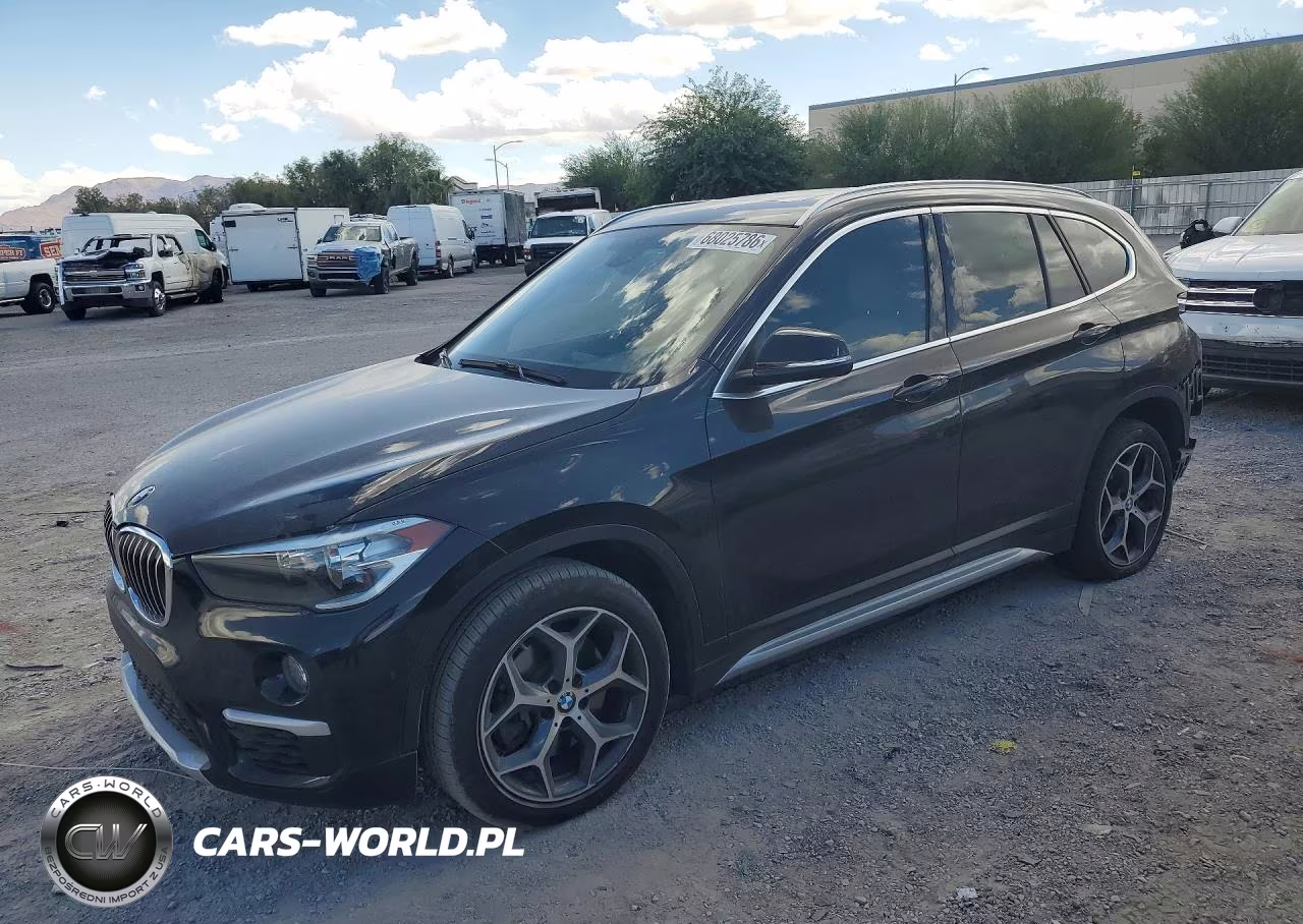 2018 BMW X1 Sdrive28I VIN:WBXHU7C39J5L06319 - 1