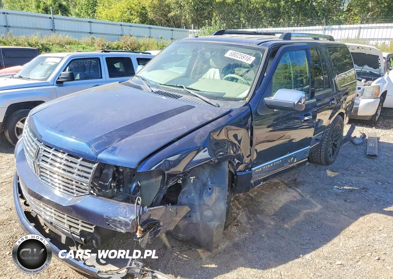 2013 Lincoln Navigator VIN:5LMJJ2J5XDEL09001 - 1