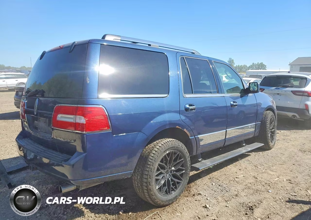 2013 Lincoln Navigator VIN:5LMJJ2J5XDEL09001 - 3