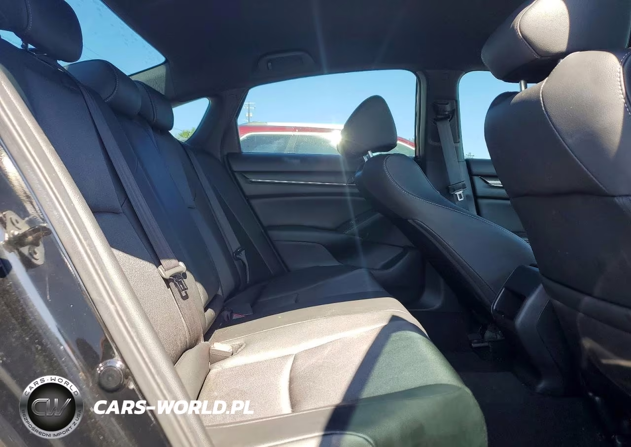 2019 Honda Accord Sport VIN:1HGCV1F31KA122452 - 10