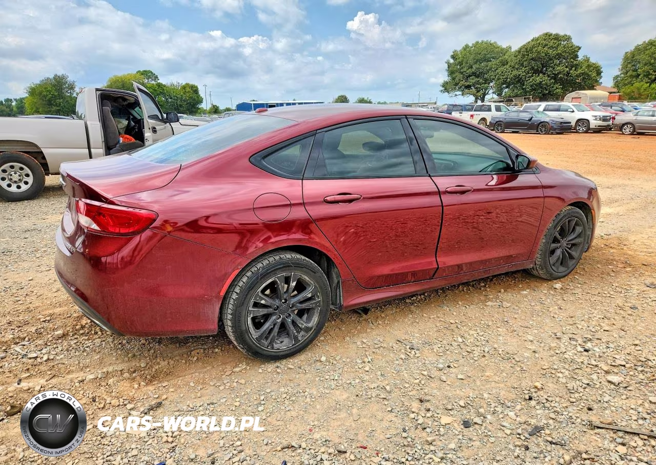 2015 Chrysler 200 S VIN:1C3CCCBB7FN613091 - 3