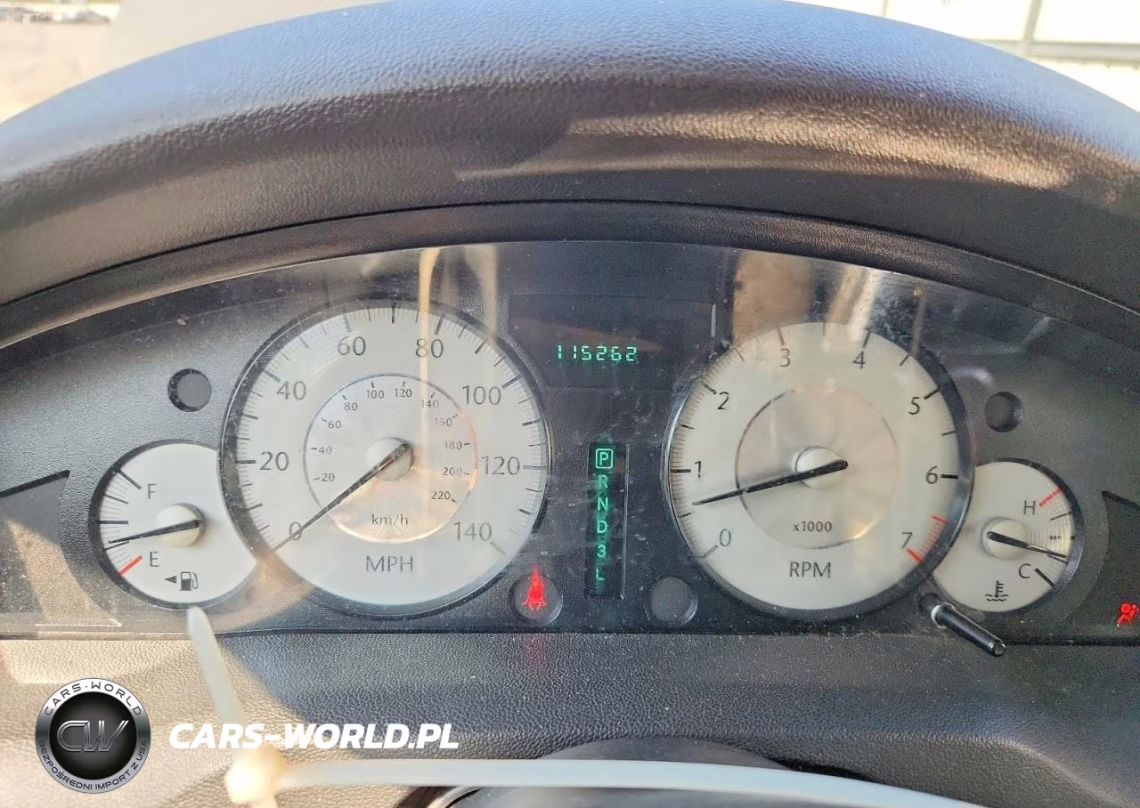 2008 Chrysler 300 Lx VIN:2C3KA43R18H210545 - 9