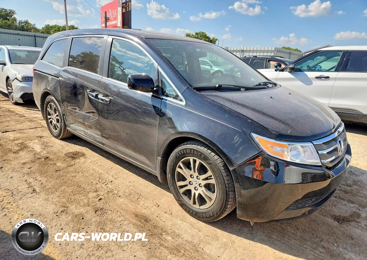 2013 Honda Odyssey Exl VIN:5FNRL5H67DB028518 - 4