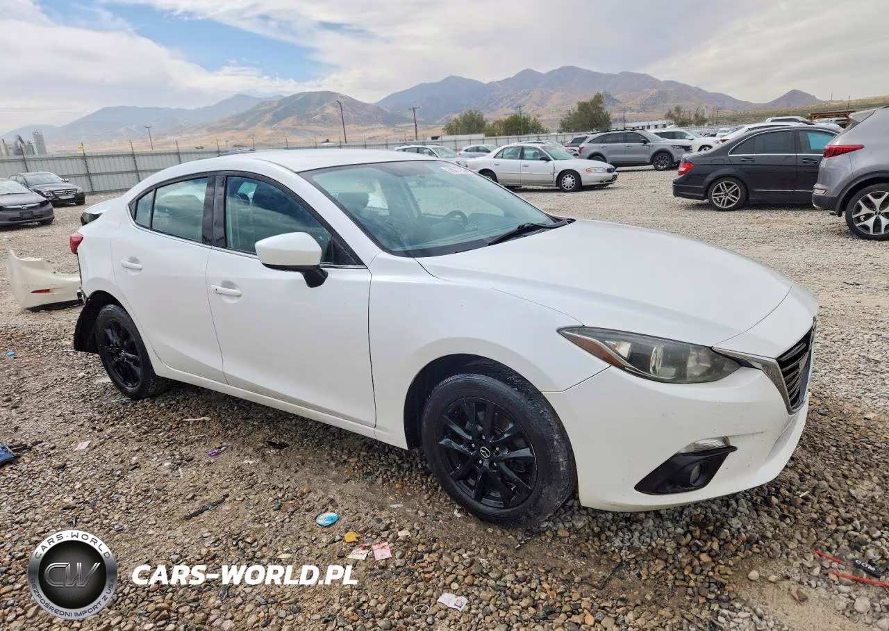 2015 Mazda 3 Touring VIN:JM1BM1V7XF1219754 - 4