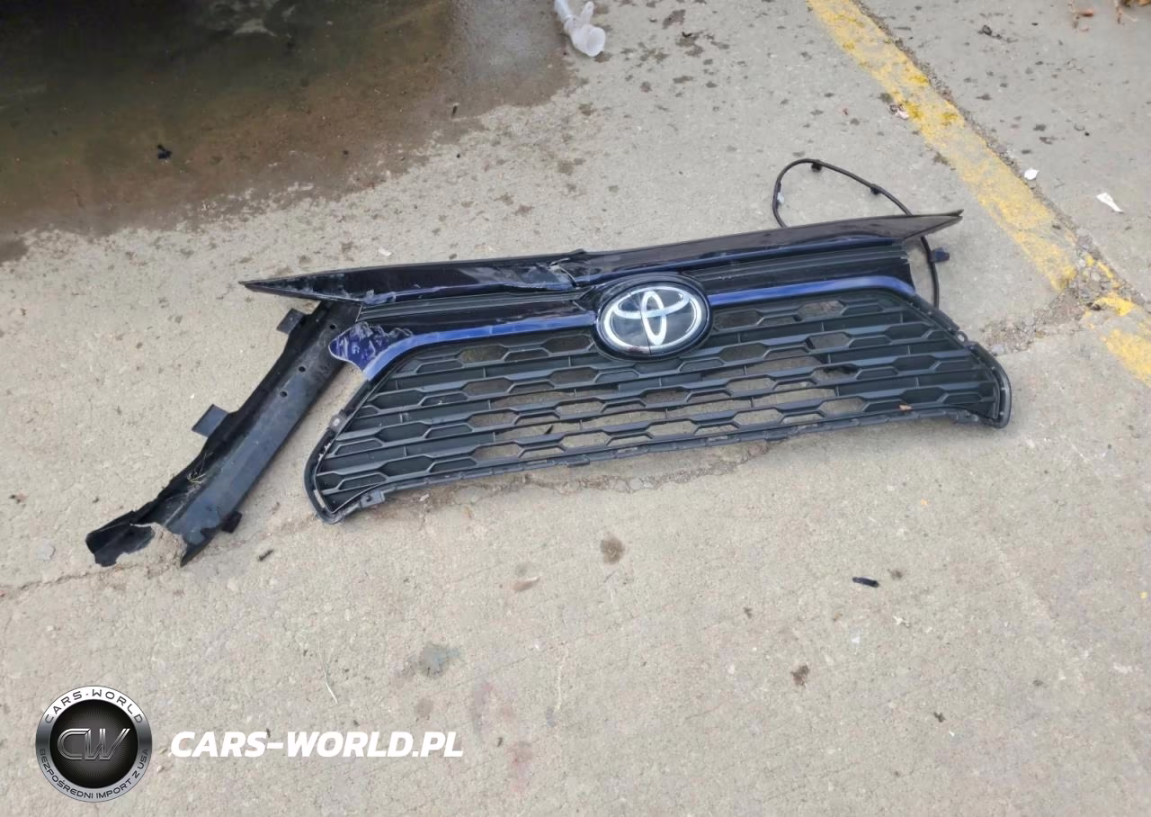 2025 Toyota Rav4 Hybrid Xle VIN:JTMRWRFV7SJ082285 - 13