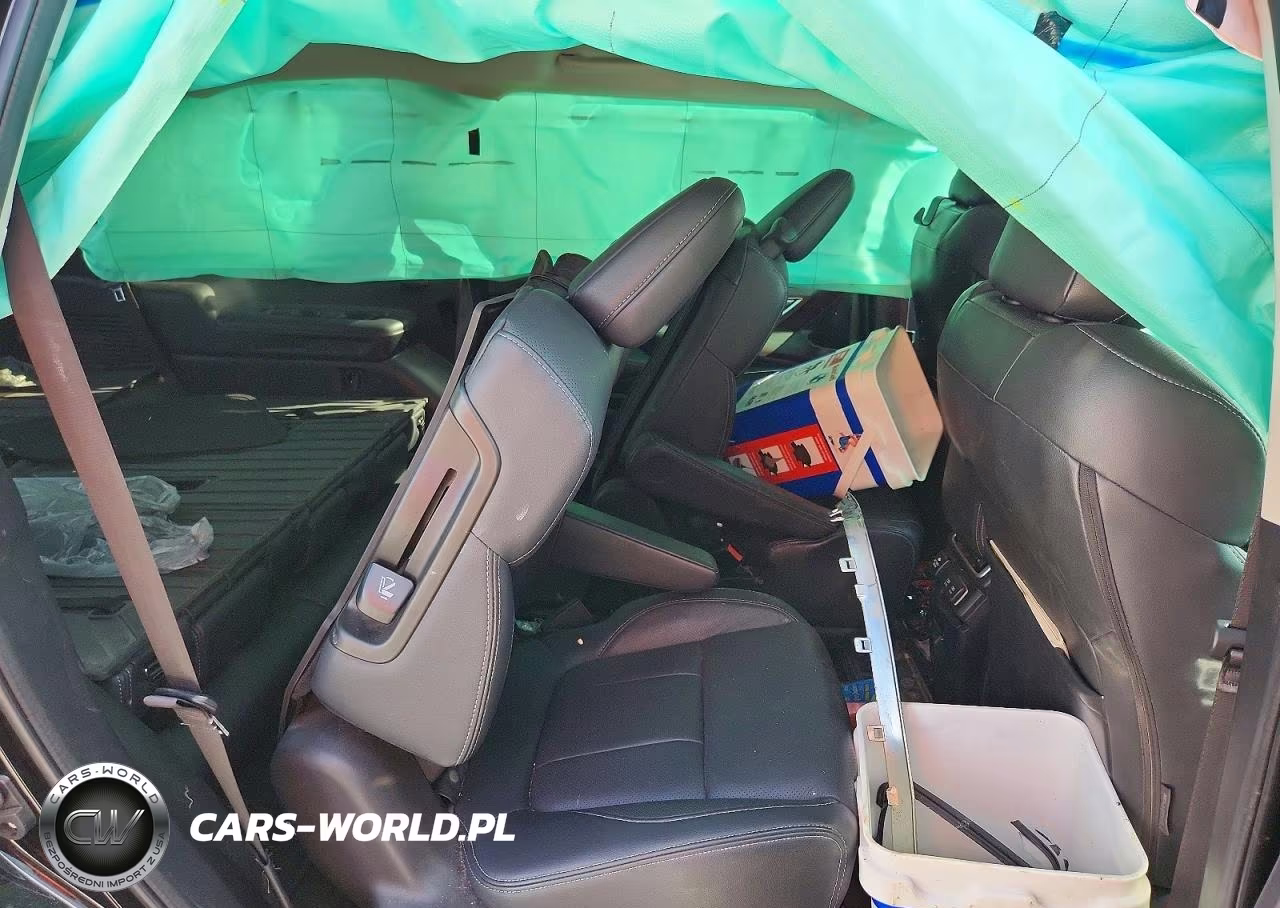 2022 Subaru Ascent Touring VIN:4S4WMARDXN3455367 - 11