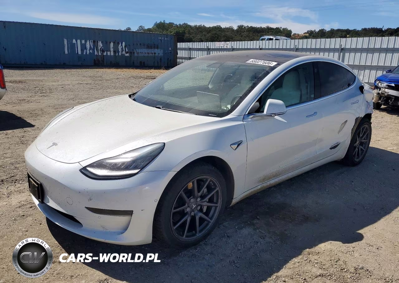 2020 Tesla Model 3