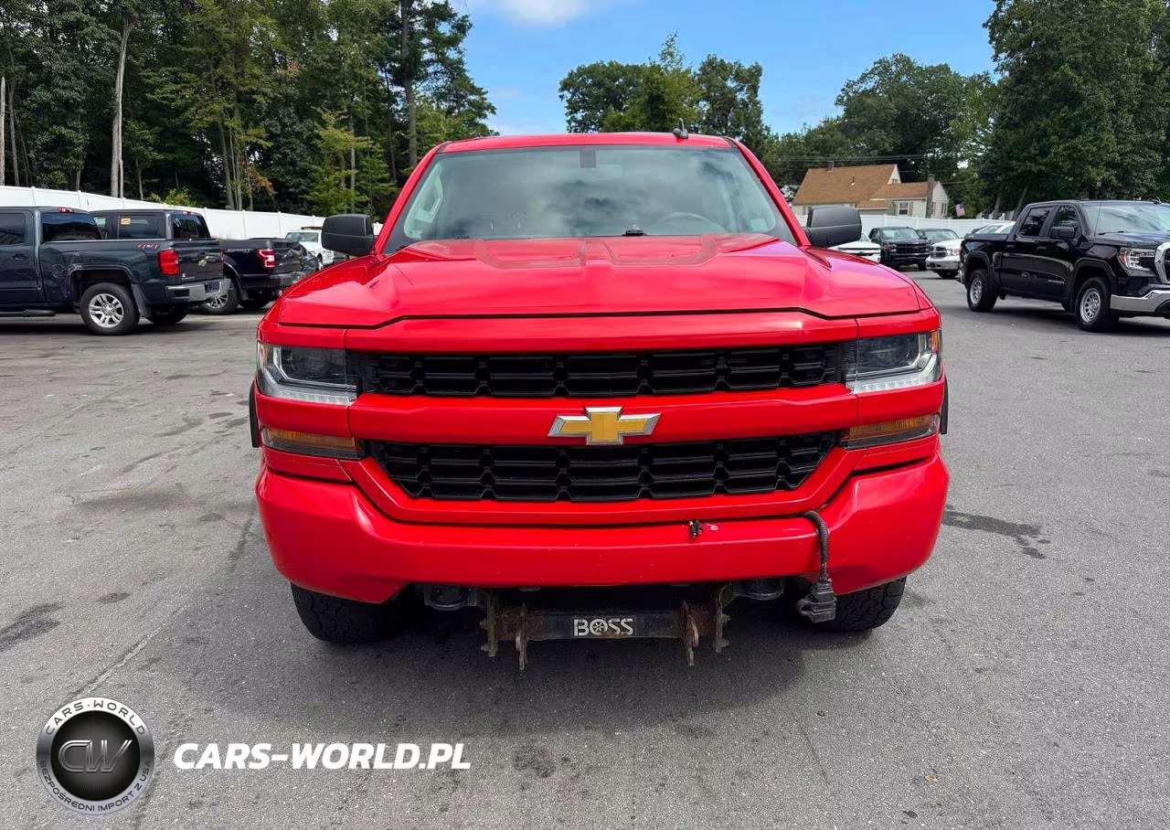 2018 Chevrolet Silverado K1500 Custom VIN:1GCVKPEC1JZ197754 - 5