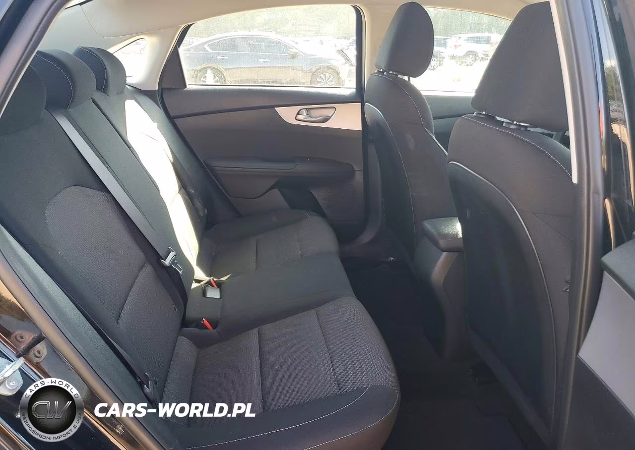 2024 Kia Forte Lxs VIN:3KPF24AD8RE815998 - 10