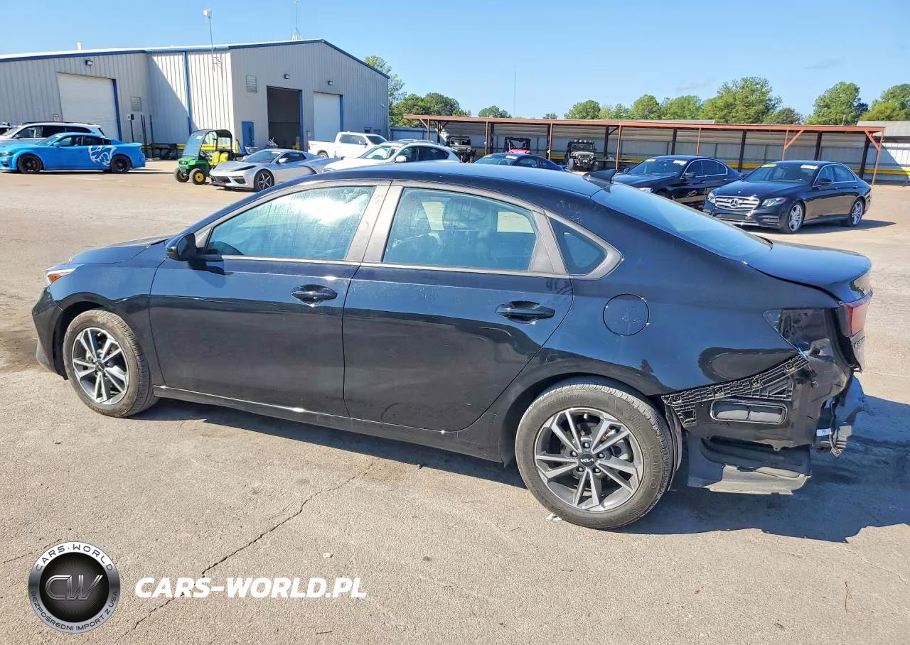 2024 Kia Forte Lxs VIN:3KPF24AD8RE815998 - 2